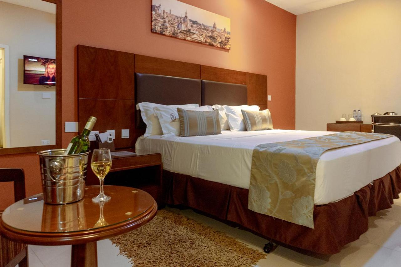 Frederick'S Lodge Kumasi Esterno foto